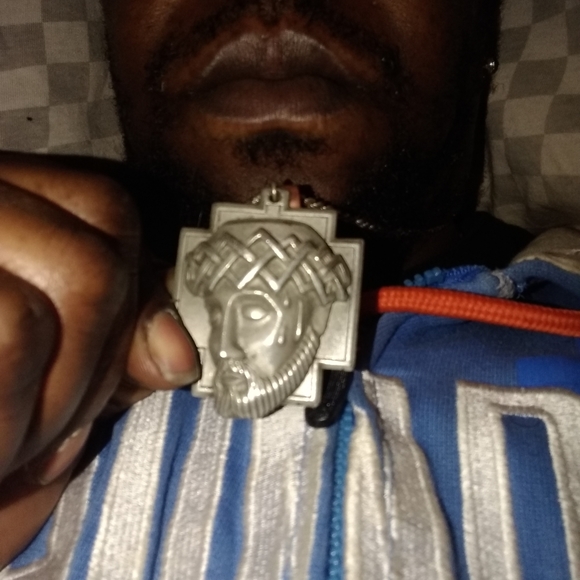 Cathedral Pewter, Jesus with the crown of thorns. - Picture 3 of 3